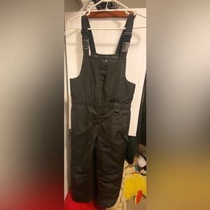 Snow Pants (Boys Medium)